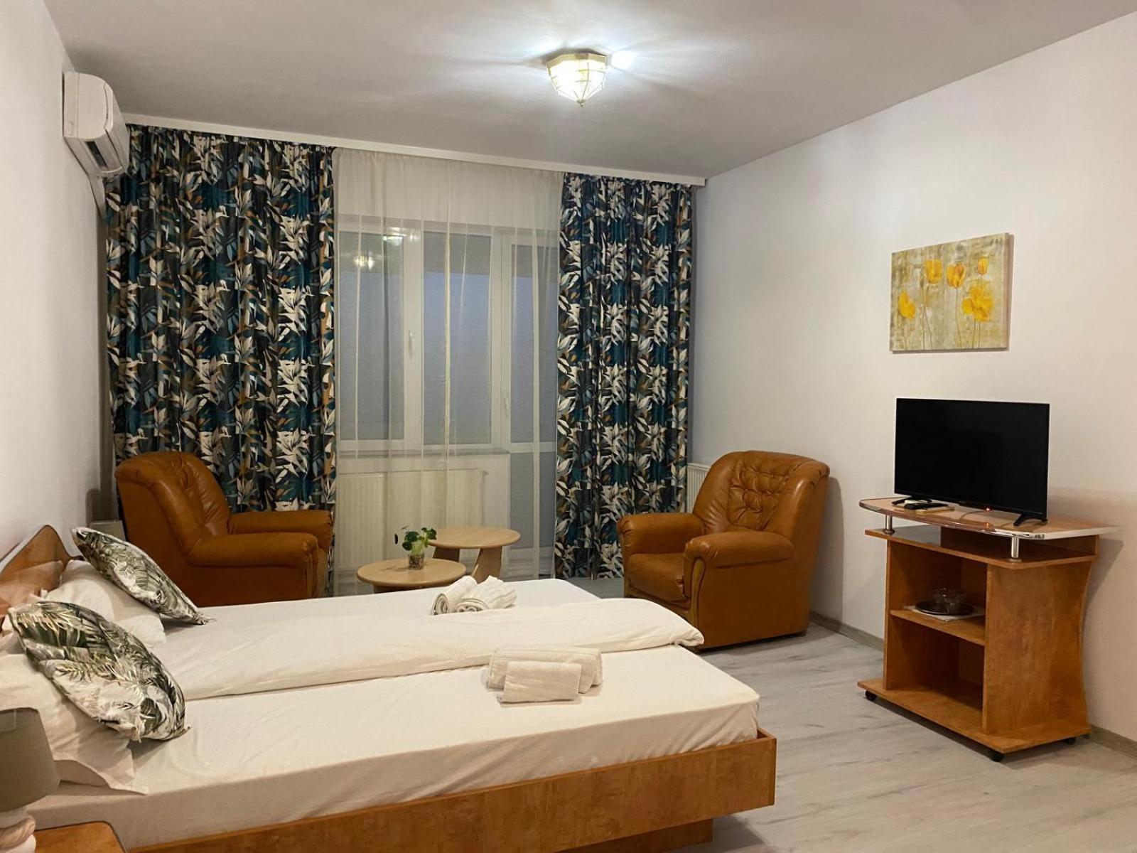 Hotel Green House Craiova Exterior foto